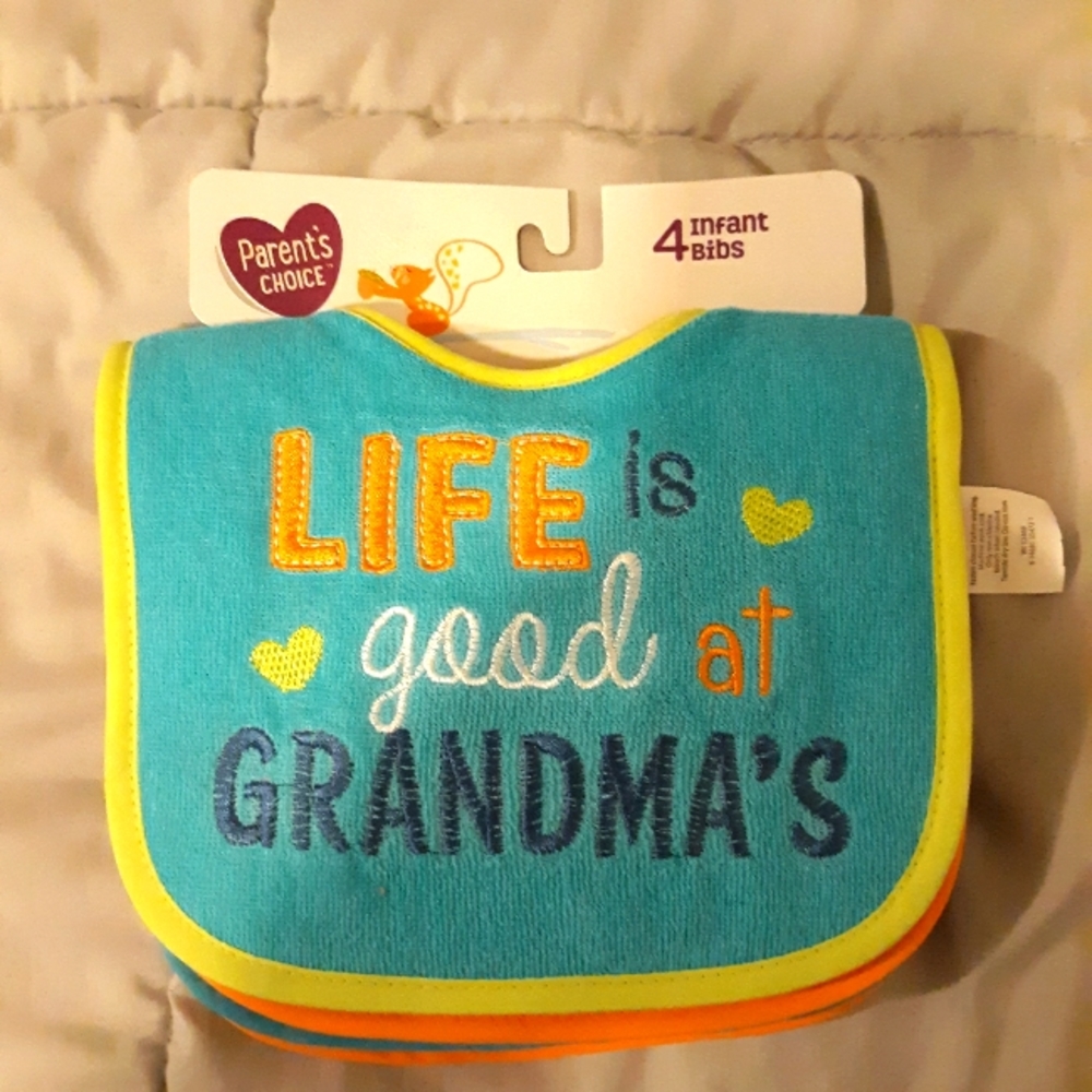 4 infant bibs